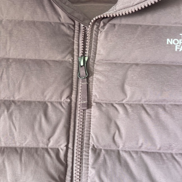 EUC The North Face Light Plum Belleview Stretch Down Puffer Jacket Size Medium - Picture 7 of 10